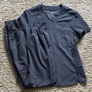 White Cross Charcoal Scrub Ensemble